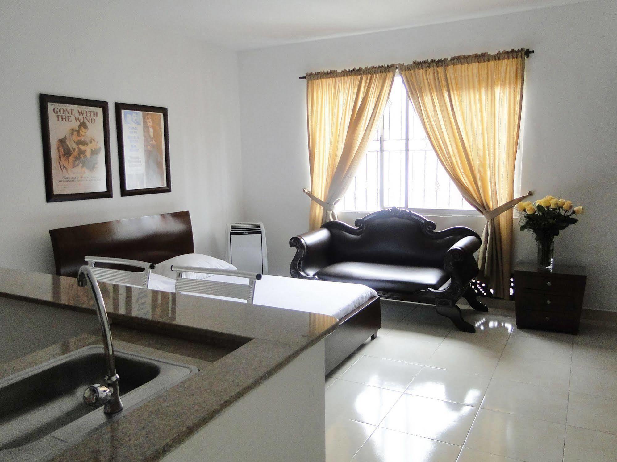 Arco Apartasuites Cali Esterno foto