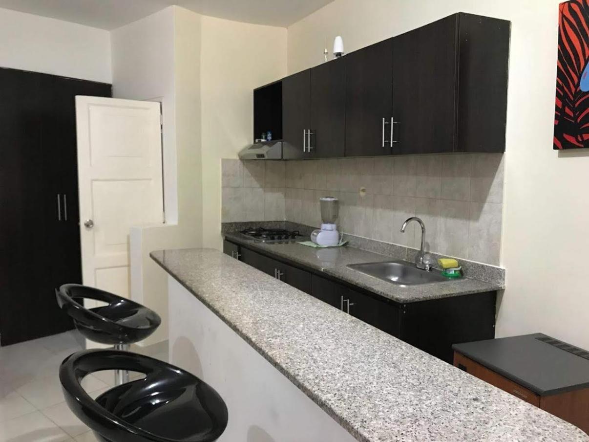 Arco Apartasuites Cali Esterno foto